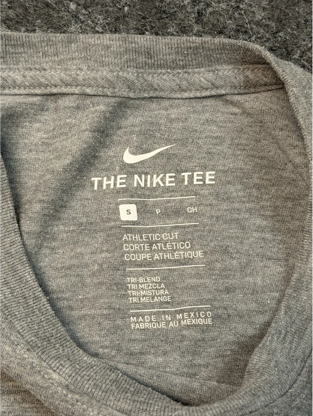 Nike The Nike Tee Athletic Cut Tri-Blend Gray Short Sleeve T-Shirt Men’s Small S